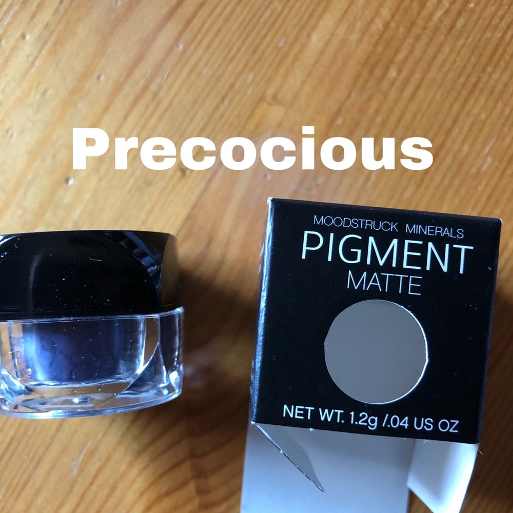 Moodstruck Eye Pigment